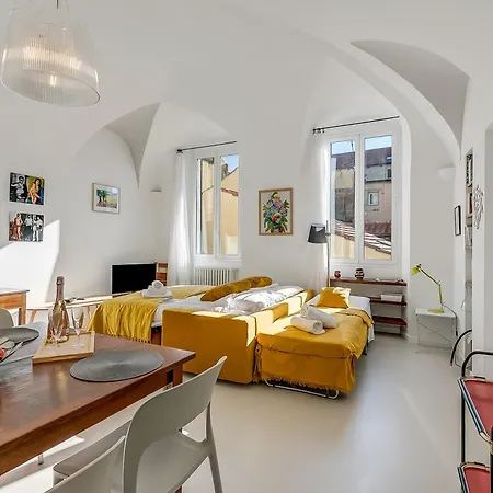 Apartment La Dolce Pigna - Old Town - Happy *