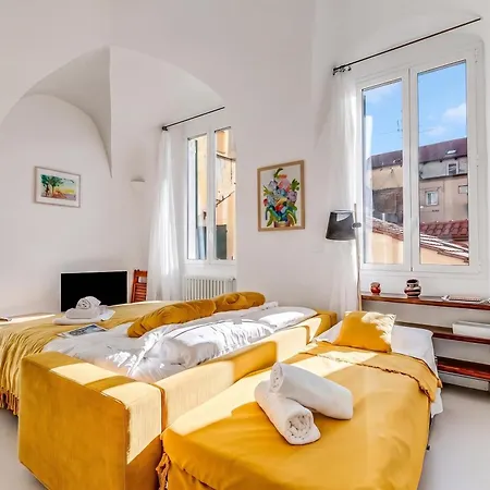 Apartment La Dolce Pigna - Old Town - Happy *